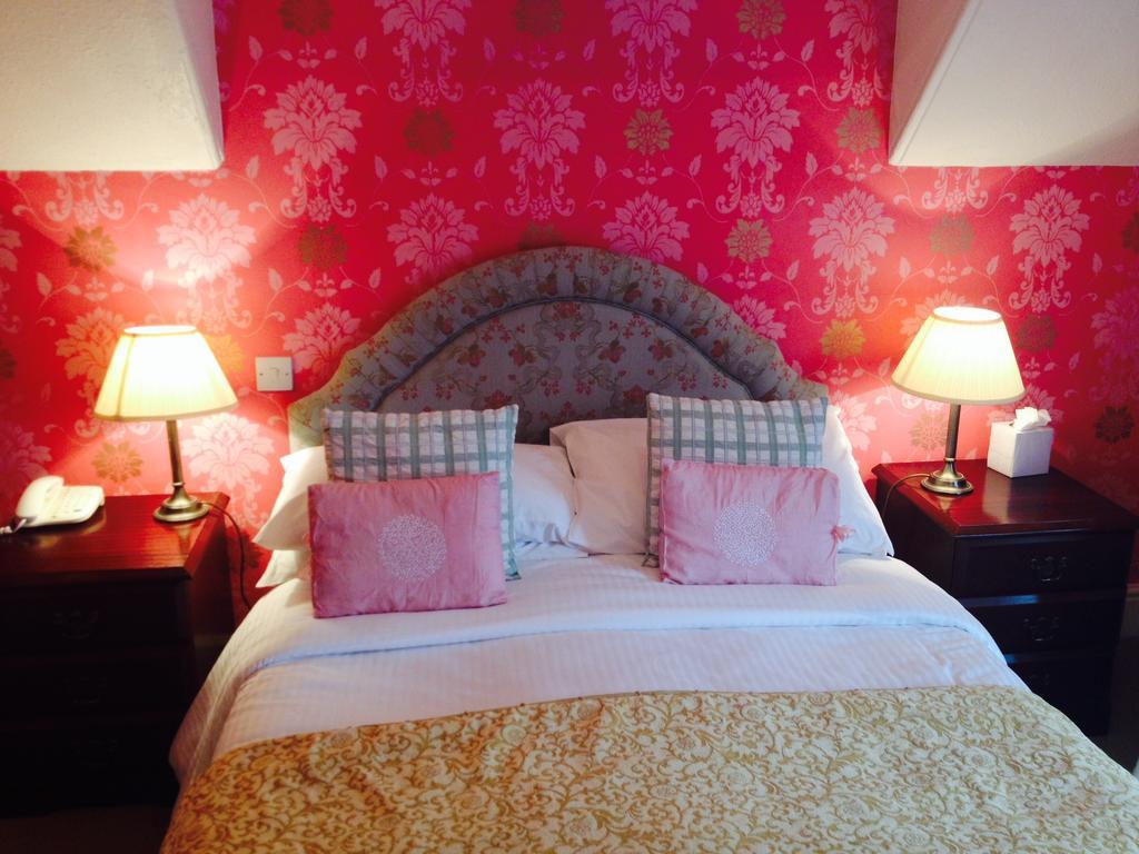 Overton Grange Country Hotel Лъдлоу Стая снимка